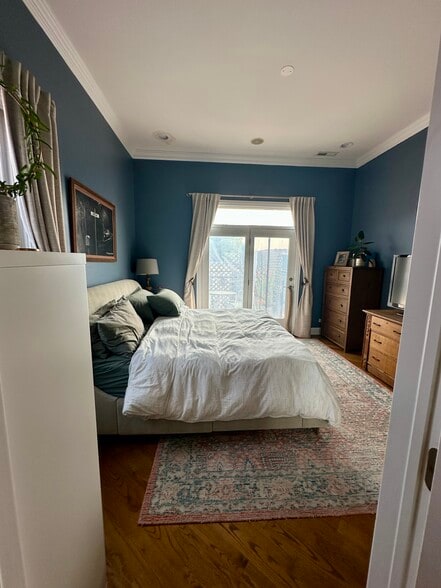 Primary suite with back balcony - 2651 W Haddon Ave