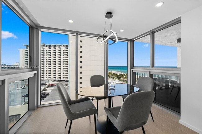 Building Photo - 2655 Collins Ave