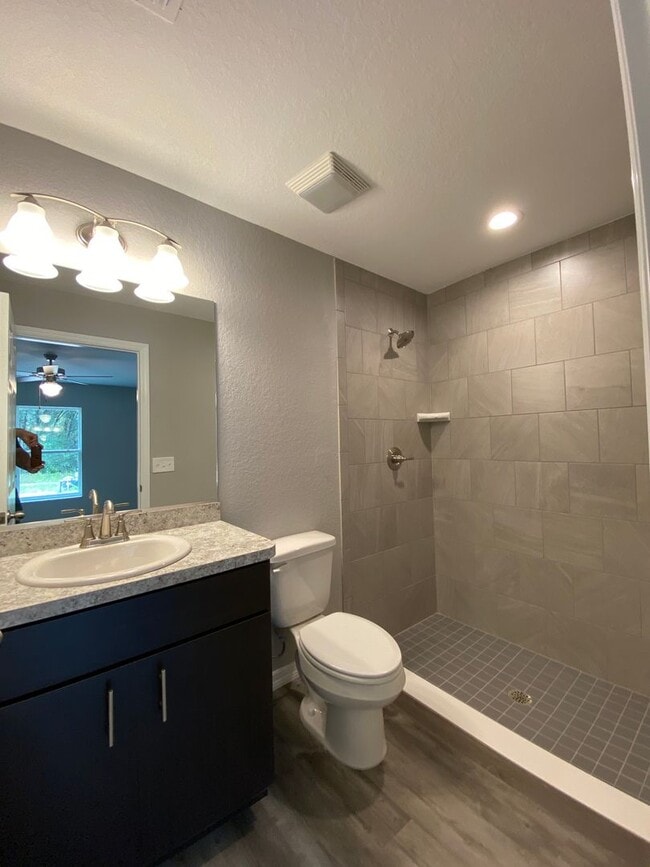 Building Photo - Beautiful Home in Marion Oaks- 3/2/2 **WON"T LAST**