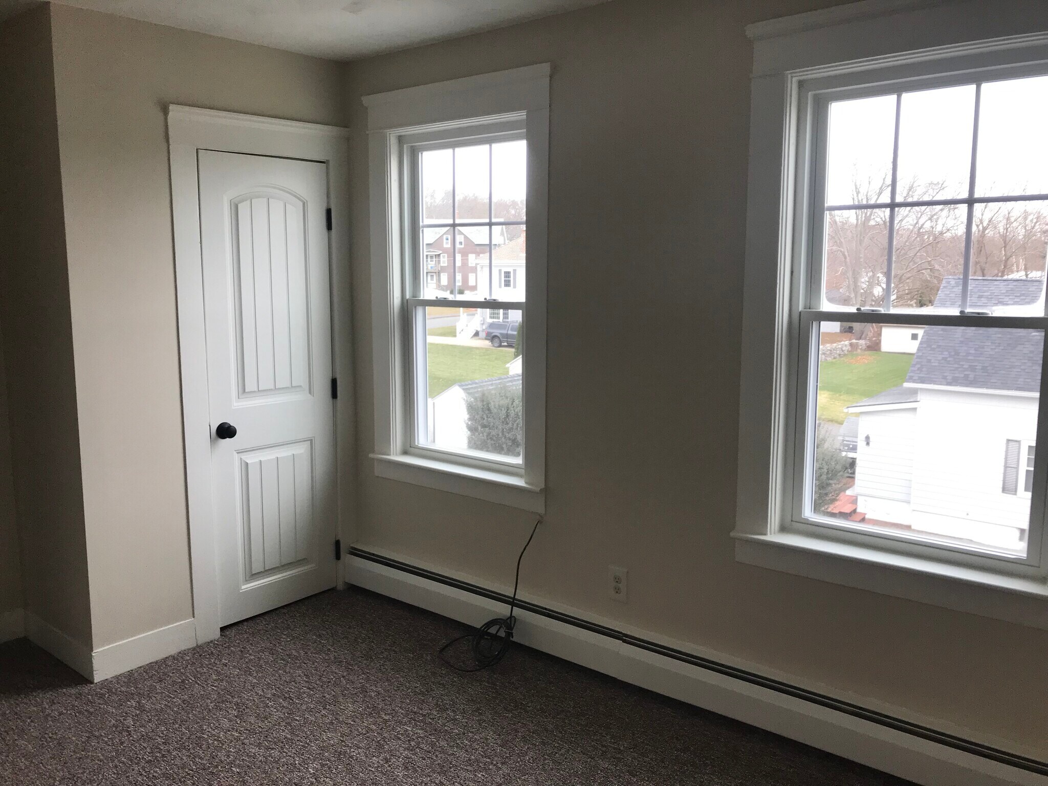 Building Photo - 5 Greystone Ave