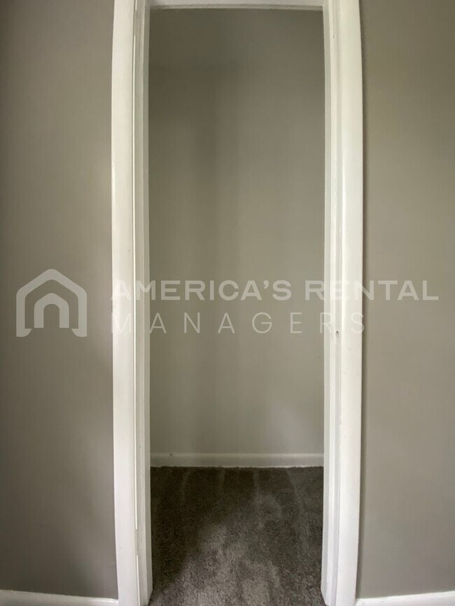 Building Photo - Home for Rent in Birmingham!!! Available t...