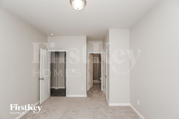 Building Photo - 36 Northridge Dr