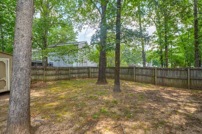 Building Photo - 3 bedroom house in quiet West Little Rock neighborhood