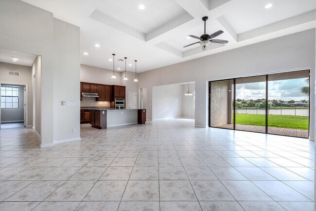 Building Photo - 3425 Siena Cir