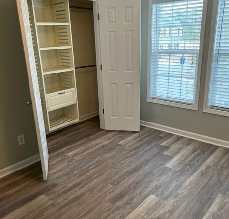 Building Photo - 1043 Jade Ln