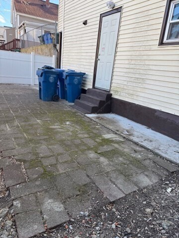 Building Photo - 153 Union St