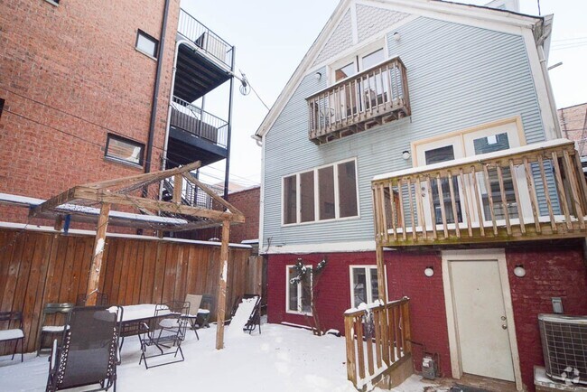 Building Photo - 849 W Fletcher St