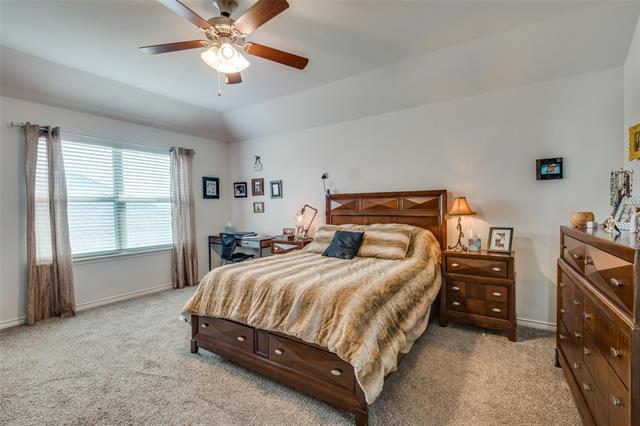 Building Photo - 2152 Miramar Dr