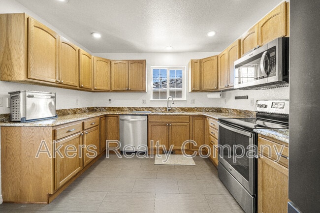 Building Photo - 2143 Teal Ct