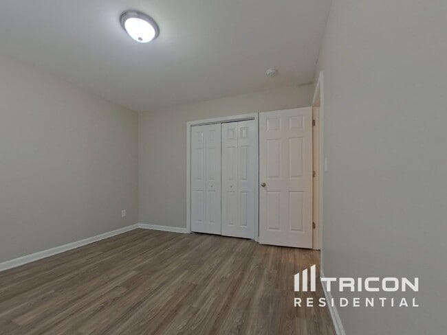 Building Photo - 931 Whistling Duck Ct