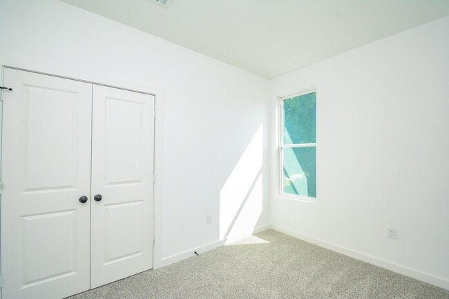 Building Photo - 4358 Clover St