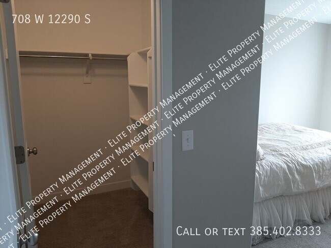 Building Photo - 708 W 12290 S