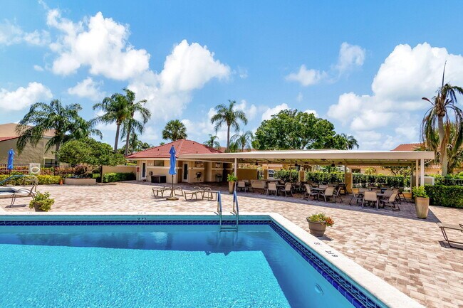 Building Photo - 773 Windermere Way