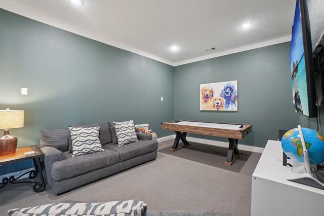 Building Photo - 261 Carrington Dr