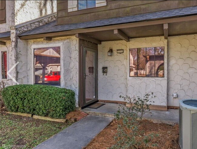Building Photo - ** 2 BED/1.5 BATH CANDO IN NORTH SHREVEPORT **