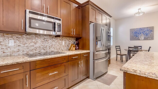 Building Photo - 14794 Rapolla Dr