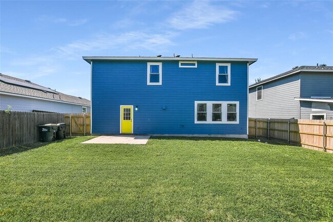 Building Photo - 4712 Lake George Ln