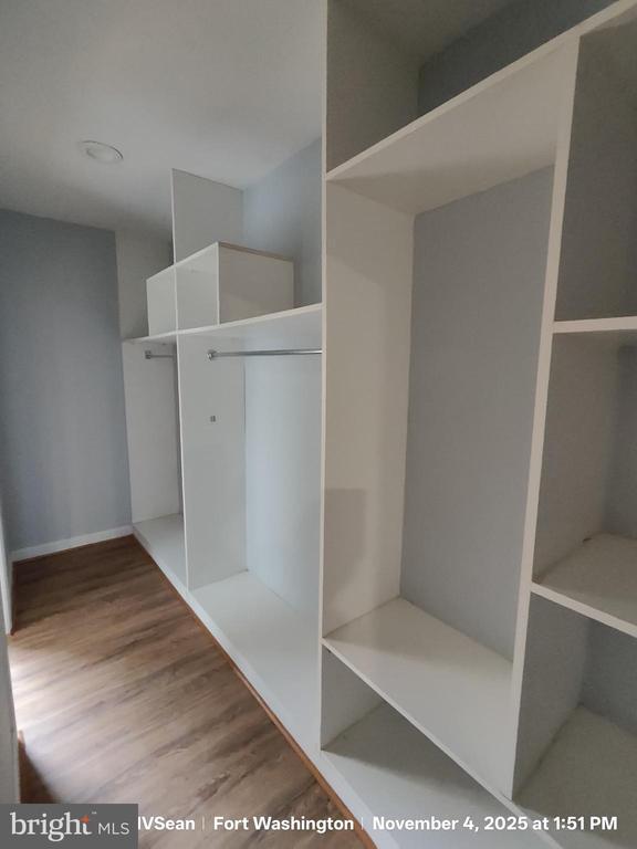 Building Photo - 11904 Aten St