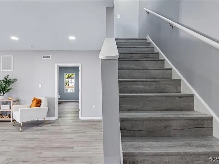 Building Photo - 904 Willcox St