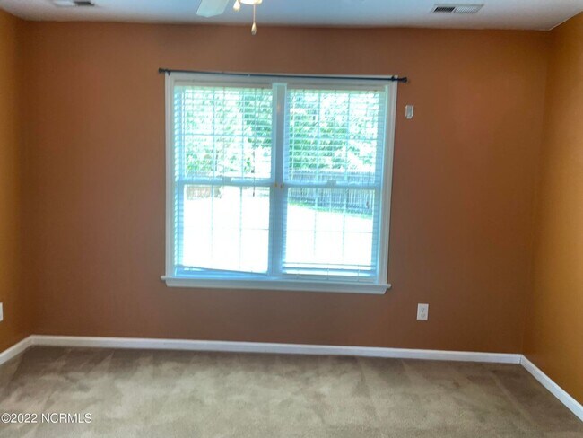 Building Photo - Welcome to Brookstone Crossing!