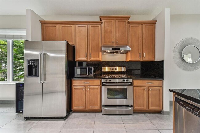Building Photo - 8208 Pinewood Run Ct