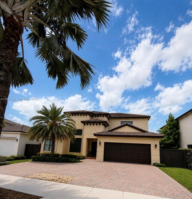 Building Photo - 4450 SW 164th Ave