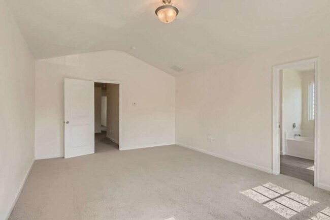 Building Photo - 1575 Leonard St