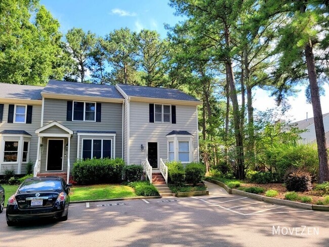 Building Photo - 5622 Darrow Dr