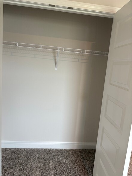 Building Photo - 4051 Pendragon Cir