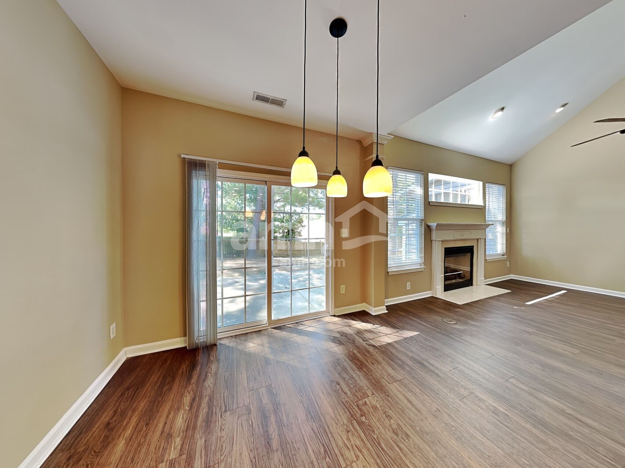 Building Photo - 636 Long Melford Dr