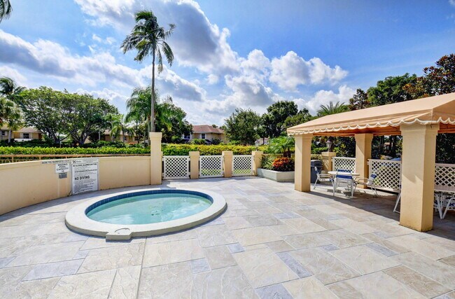 Building Photo - 4204 Roxbury Ct