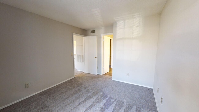 Bedroom - Safire at Matthews