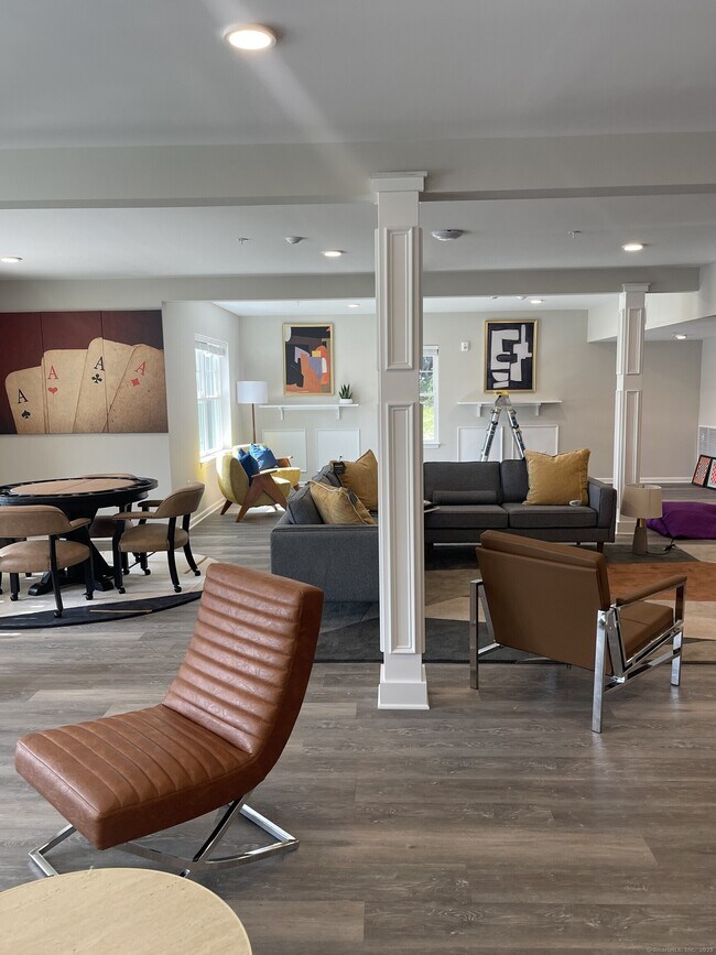 Building Photo - 64 E Mitchell Ave