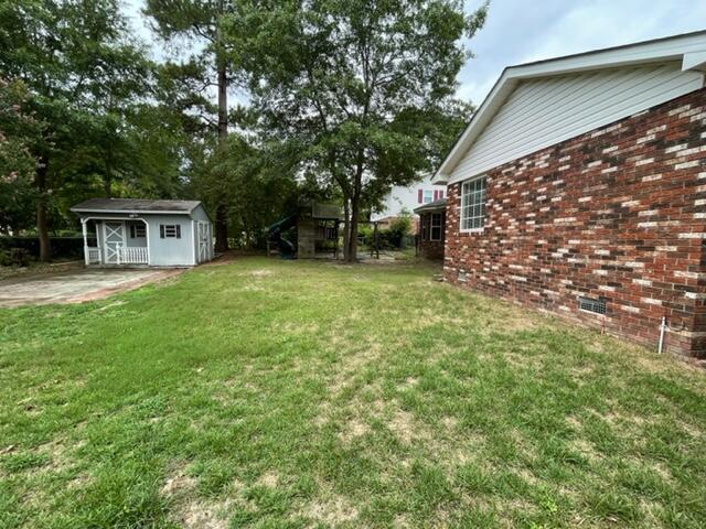 Building Photo - 222 Lakewood Cir