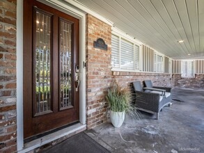 Building Photo - 8918 Link Ct
