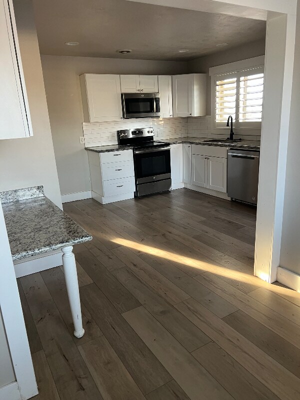 Building Photo - 8358 W Clarry Cir