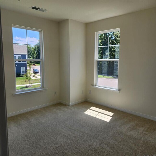 Building Photo - 4159 Northridge St