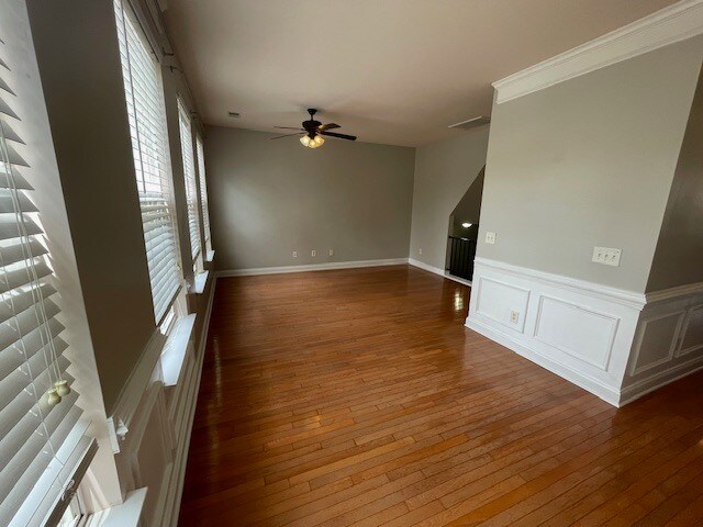 Building Photo - 9301 Sweetbay Ct