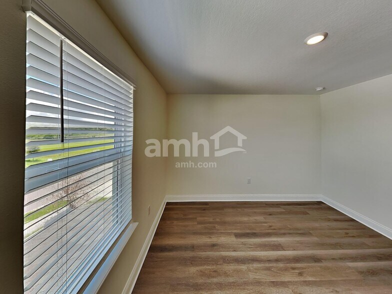 Building Photo - 3683 Windward Hls Blvd
