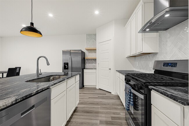 Building Photo - 2930 Needham Gdn Ln