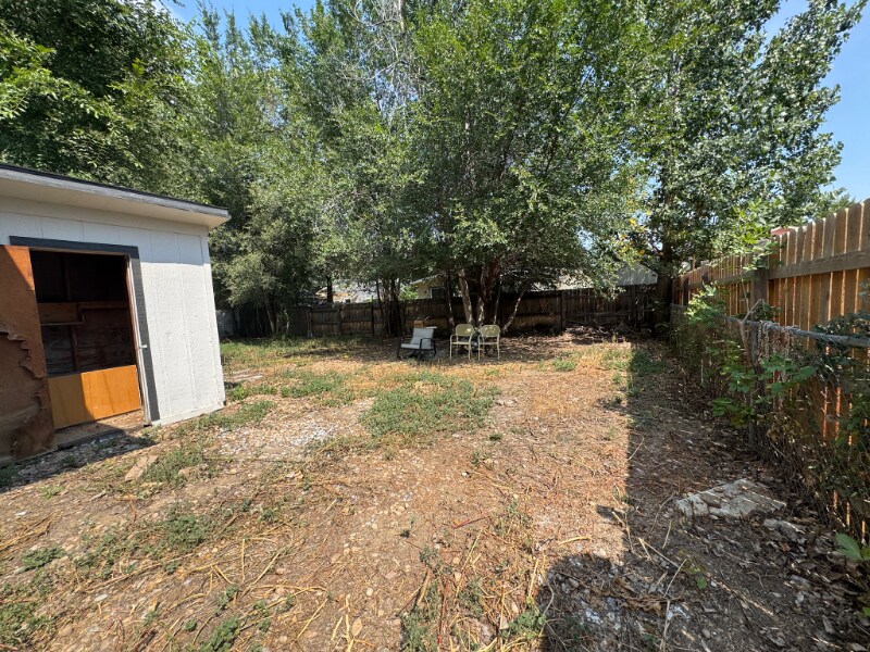 Building Photo - 806 Meeker St