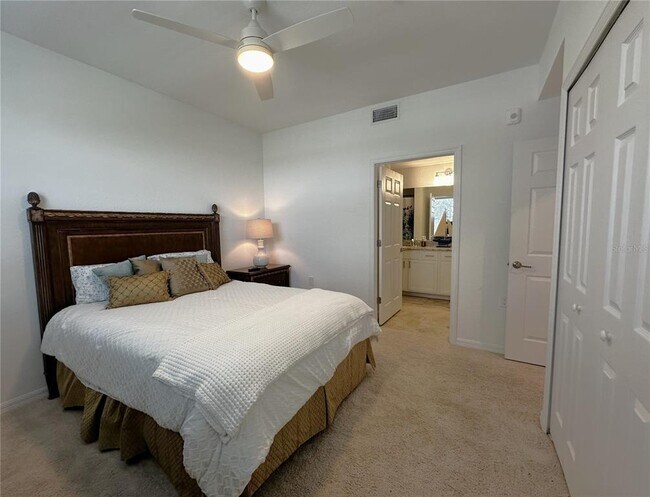 Building Photo - 14091 Heritage Landing Blvd