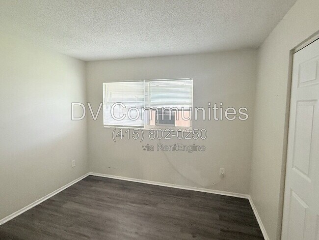 Building Photo - 2409 13th St W