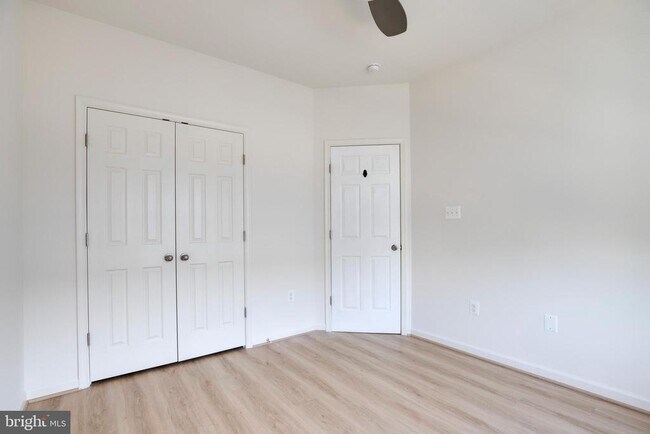 Building Photo - 11774 Lake Baldwin Dr