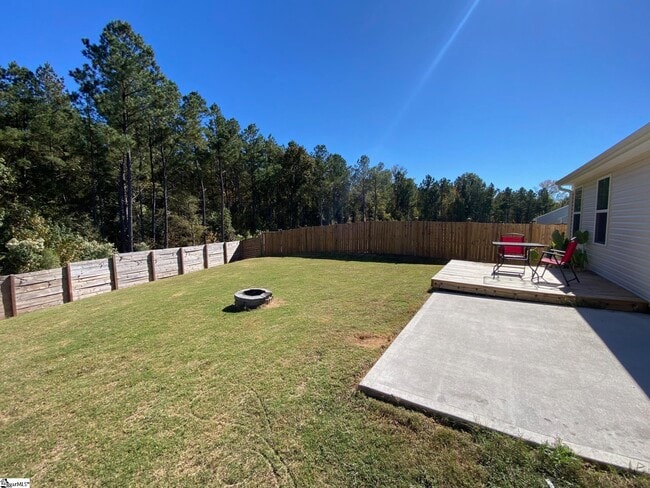 Building Photo - 105 Highland Sta Dr