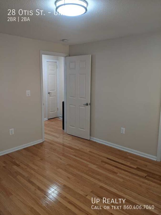 Building Photo - 28 Otis St