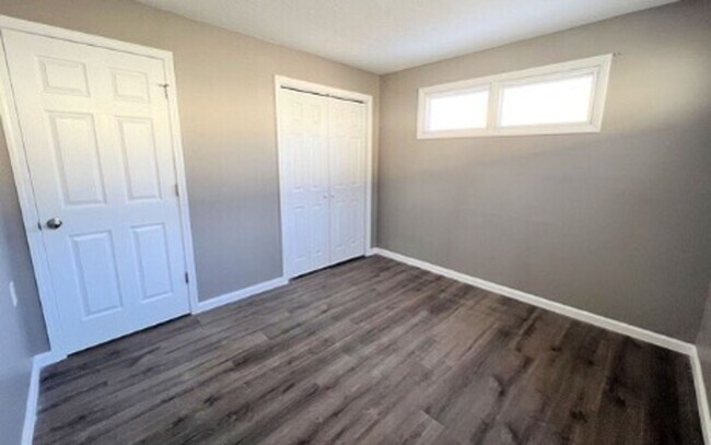 Building Photo - Schedule a Showing Today!!!