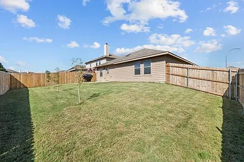 Building Photo - 701 Santa Rosa Dr