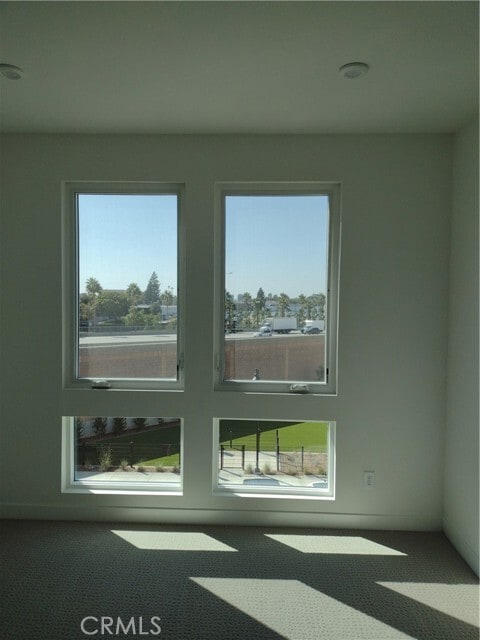 Building Photo - 1715 W Cara Dr