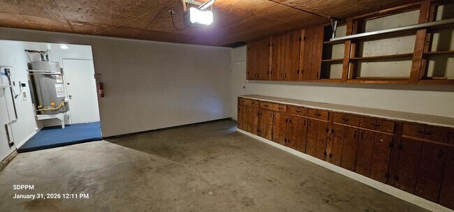 Building Photo - MIRA MESA / SAN DIEGO - Nice 4 Bedroom / 2 Bath House.  AVAILABLE NOW!!